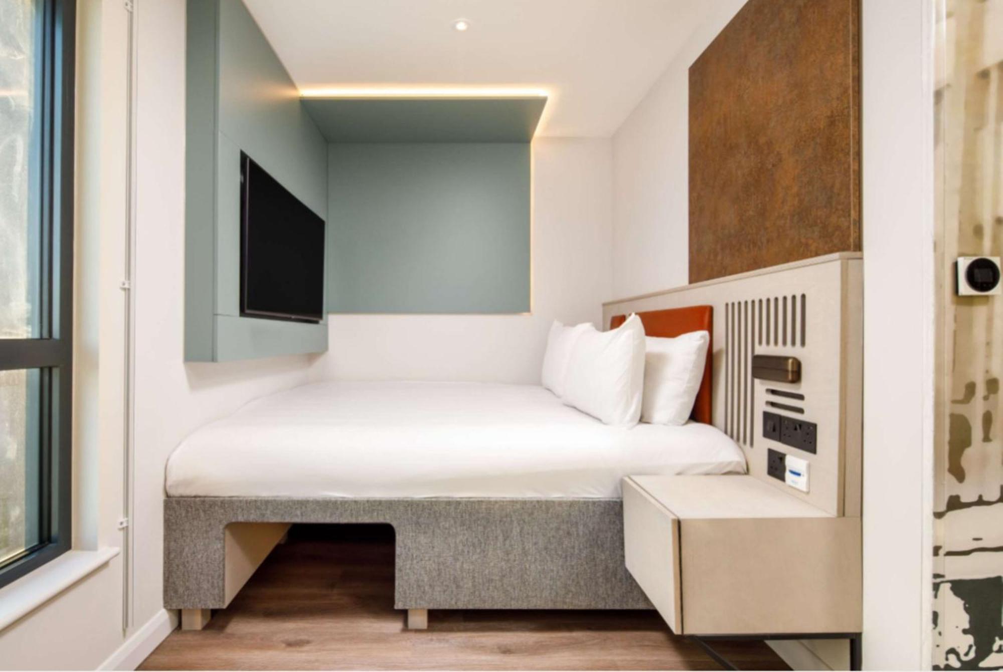 Spark By Hilton London Romford Exterior photo